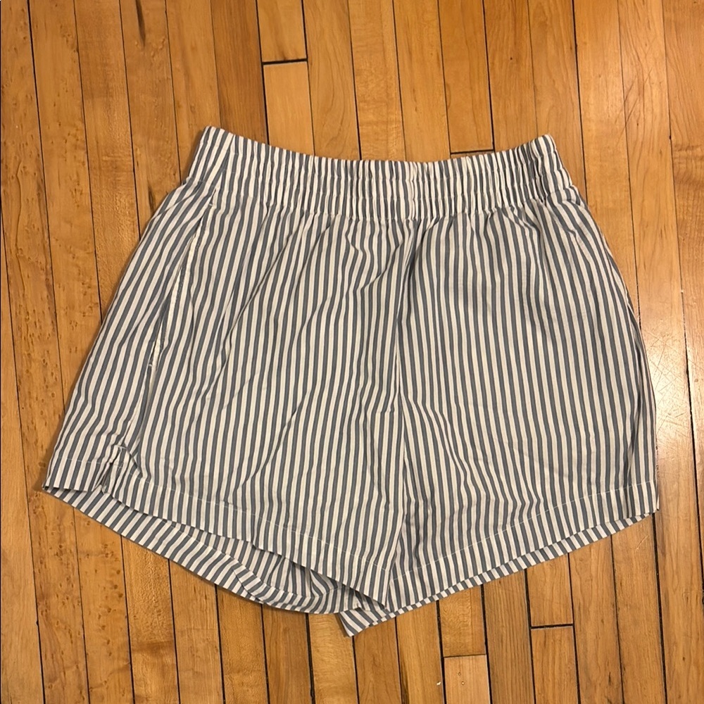 Abercrombie & Fitch Blue and White Striped High Waist Shorts